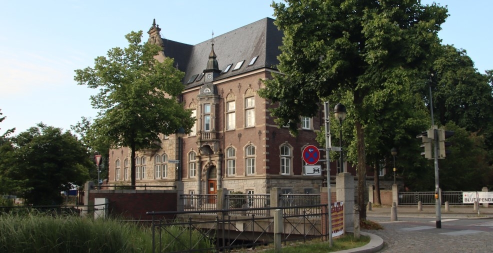 Hauptgebäude des Amtsgerichts Delmenhorst